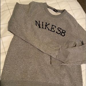 Nike SB sweatshirt